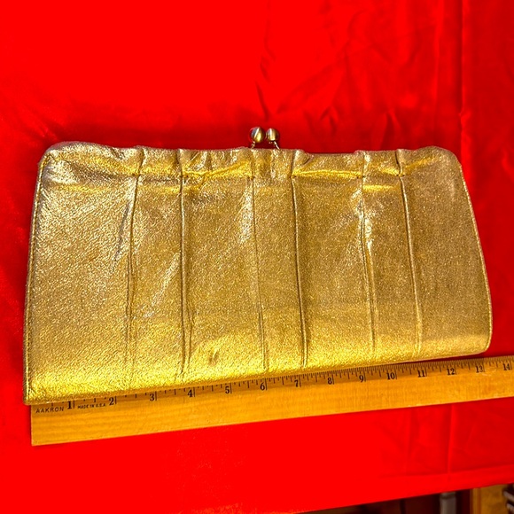 WOW POSHMARK - Authentic Gold Leather Date Night Supermodel Hobo Bag - Picture 7 of 11